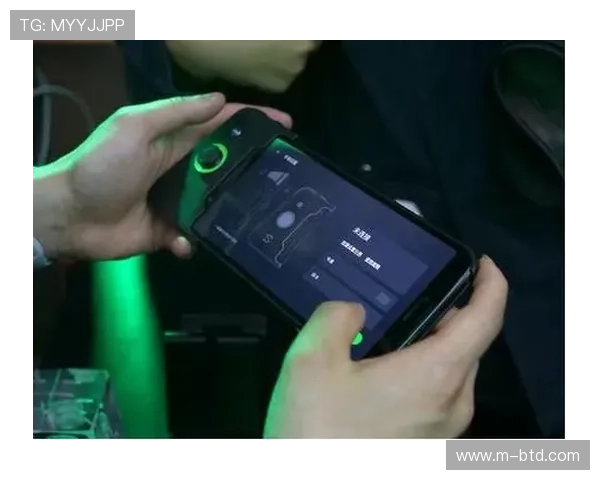 威尼斯人线上娱乐客服全天在线，为玩家提供专业贴心的服务支持与咨询帮助